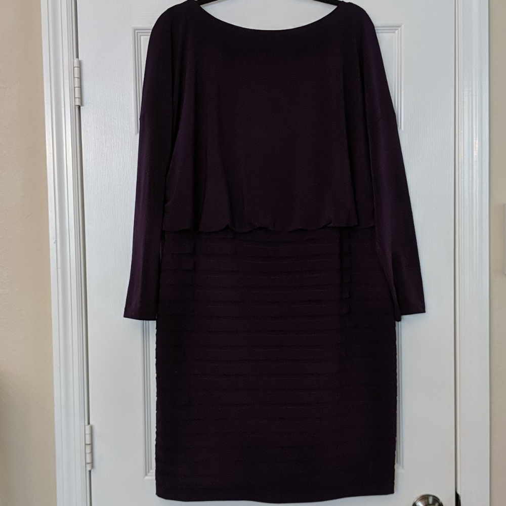 ADRIANNA PAPELL Long Sleeved Bandage Dress